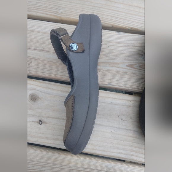 Crocs - Picture 3 of 5